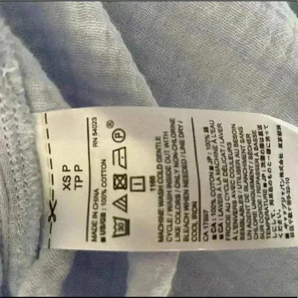 Banana Republic Gauze Button-Front Tee - Picture 13 of 13